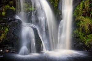 Closeup View Gallery: Posforth Gill Waterfall, Bolton Abbey, Yorkshire Dales, Yorkshire, England, United Kingdom