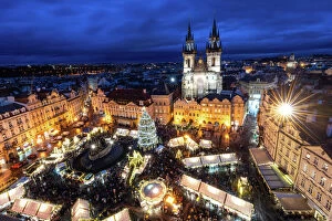 Holidays Gallery: Pragues Old Town Square Christmas Market viewed from the Astronomical Clock during