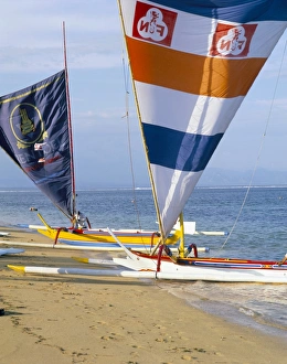 Prahu Prints: Prahu boat on Sanur Beach