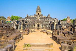 Ancient Culture Prints: Prasat Bakong temple ruins, Roluos, UNESCO World Heritage Site, Siem Reap Province