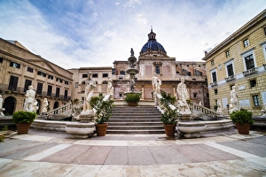 Palermo Gallery: Pretoria Fountain in Piazza Pretoria (Pretoria Square) with dome of Church of Santa Caterina