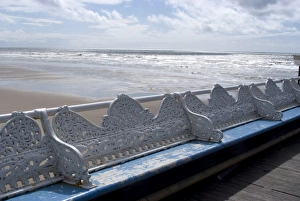 Images Dated 9th May 2009: Promenade overlooking the beach from the Central Pier, Blackpool, Lancashire