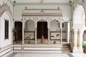 Gangapol Prints: Public reception area