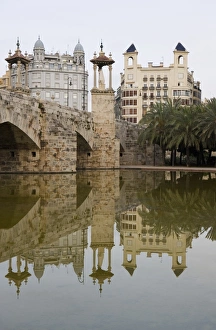 Images Dated 28th June 2007: Puente del Mar
