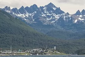 Images Dated 11th December 2011: Puerto Wlliams, Beagle Channel, Tierra del Fuego, Chile, South America
