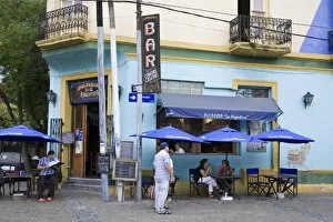 Images Dated 20th December 2009: Pulperia La Argentina Bar in La Boca District of Buenos Aires, Argentina, South America