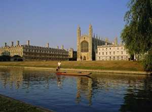 Punt on The Backs, River Cam, Kings College, Cambridge, Cambridgeshire