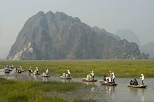 Punting boats on delta river