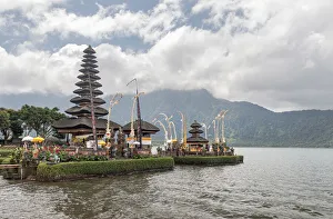 Lake Bratan Prints: Pura Ulun Danu Bratan temple on Lake Bratan, Bali, Indonesia, Southeast Asia, Asia