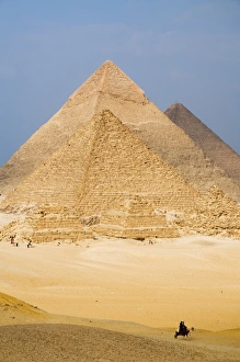 The Pyramids of Giza, Giza, UNESCO World Heritage Site, near Cairo, Egypt