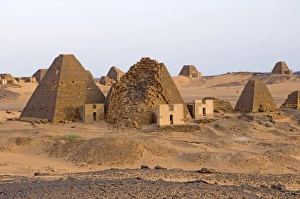 Images Dated 16th September 2005: Pyramids of Meroe, Sudan, Africa