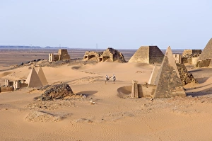 Images Dated 16th September 2005: Pyramids of Meroe, Sudan, Africa