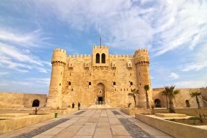Images Dated 22nd February 2007: The Qaitbay Citadel, Alexandria, Egypt, North Africa, Africa