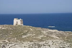Images Dated 9th June 2008: Qawra Tower near Dwejra Point, Gozo, Malta, Europe
