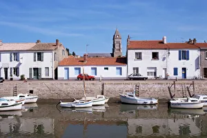 Brittany Prints: Quai Cassard, Ile de Noirmoutier, Brittany, France, Europe