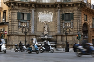 Quattro Canti (four corners), Palermo, Sicily, Italy, Europe
