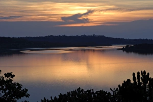 Images Dated 13th December 2007: Queen Elizabeth National Park, Kazinga Channel, Uganda, East Africa, Africa