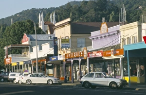 South Auckland Prints: Queen Street