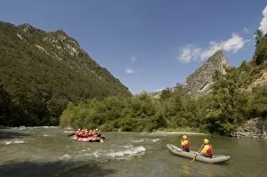 Images Dated 19th August 2008: Rafting on Verdon River, Gorges du Verdon, Provence, France, Europe