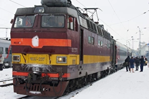 Locomotive Prints: Railway station on the Trans-Siberian line, Kirov, Kirov Oblast, Russia, Eurasia