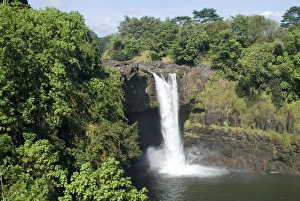 Big Island Prints: Rainbow Falls near Hilo