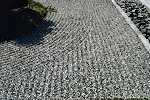 Raked stones