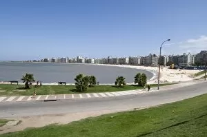Images Dated 10th March 2009: The Rambla, Montevideo, Uruguay, South America