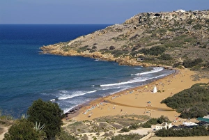 Images Dated 10th October 2005: Ramla Bay, Gozo, Malta, Mediterranean, Europe