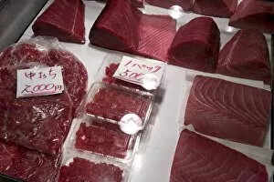 Images Dated 20th May 2009: Raw maguro (tuna sashimi) for sale at Tsukiji Wholesale Fish Market