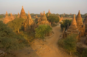 Raya-nga-zu Group, Bagan (Pagan), Myanmar (Burma), Asia