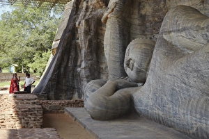 Reclining Buddha statue, Gal Vihara, Polonnaruwa, UNESCO World Heritage Site, North Central Province, Sri Lanka, Asia