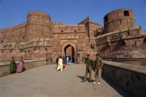 Sand Stone Prints: Red Fort, built by Akbar in 1565