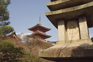 Kiyomizu Dera Prints: Red pagoda and stone lantern with image of Buddha