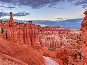 Hoodoo Prints: Red rock hoodoos in Bryce Canyon National Park