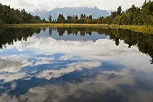 Images Dated 11th April 2011: Reflections at Lake Matheson, Westland National Park, UNESCO World Heritage Site, South Island