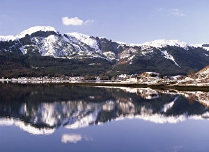 Motionless Prints: Reflections on Loch Duich