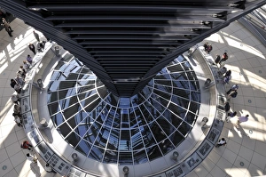 Images Dated 11th September 2009: Reichstag, Berlin, Germany, Europe