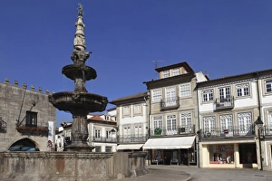 Minho Prints: The Renaissance Fountain dating from 1535, on the main square (Praca da Republica)