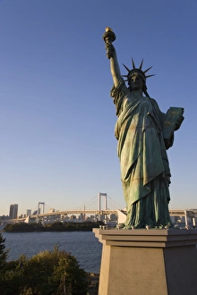 Tokyo Bay Prints: Replica Statue of Liberty