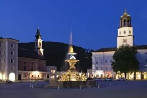 Images Dated 21st April 2011: Residenzplatz Square, neue Residenz Palace, Residenz Fountain and Michaeliskirche Church at dusk