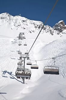 Resort pistes and chairlift, St. Anton am Arlberg, Tirol, Austrian Alps, Austria, Europe