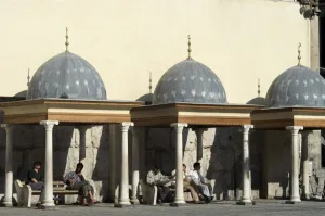 Images Dated 13th January 2000: Rest area outside Umayyad Mosque