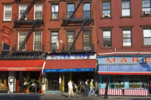 Images Dated 13th May 2007: Restaurants on 8th Avenue in Chelsea District, Midtown Manhattan, New York City