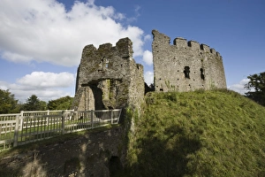 Fortified Wall Prints: Restormel Castle, Cornwall, England, United Kingdom, Europe