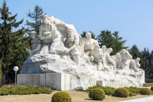 Typically Korean Prints: Revolutionary Martyrs Cemetery