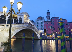 Rialto Bridge on the Grand Canal, Venice, UNESCO World Heritage Site, Veneto