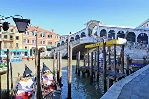 Bridges Prints: Rialto Bridge, Grand Canal, Venice, UNESCO World Heritage Site, Veneto, Italy, Europe