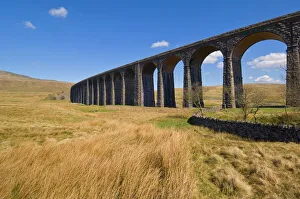 Ribblehead railway viaduct on the Settle to Carlisle rail route, Yorkshire Dales National Park Ribblehead railway viaduct on the Settle to Carlisle rail route, Yorkshire Dales National Park