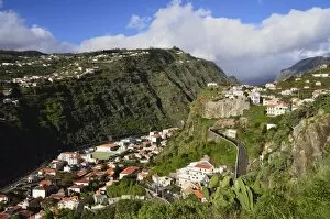 Images Dated 18th December 2010: Ribeira Brava, Madeira, Portugal, Atlantic Ocean, Europe