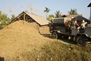 Images Dated 25th February 2010: Rice processing, Siem Reap, Cambodia, Indochina, Southeast Asia, Asia